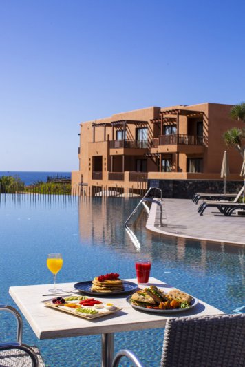 Tenerife utazás Barcelo Tenerife Royal Level