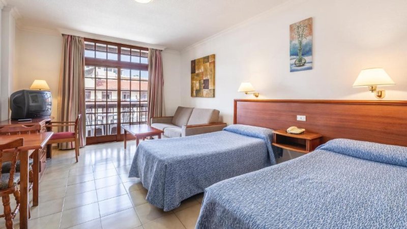 Tenerife utazás Be Smart Florida Plaza