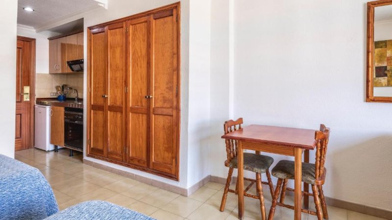 Tenerife utazás Be Smart Florida Plaza