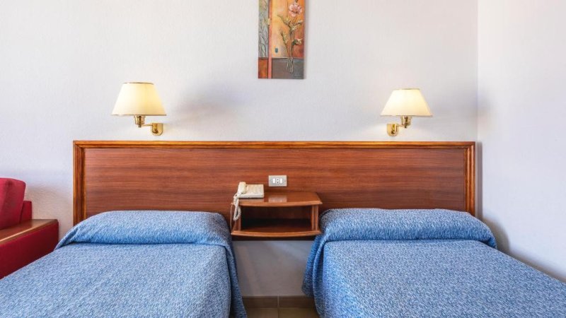 Tenerife utazás Be Smart Florida Plaza