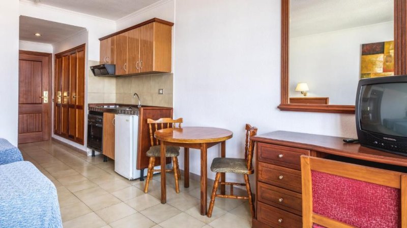 Tenerife utazás Be Smart Florida Plaza