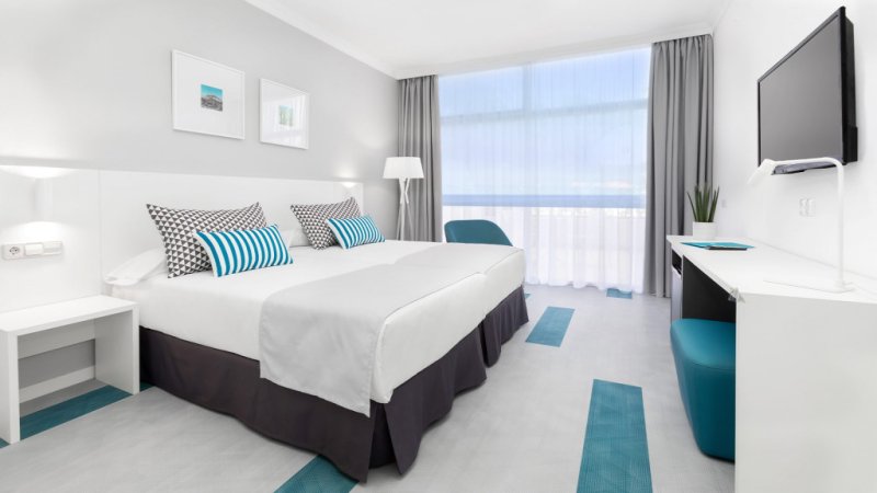 Tenerife Puerto de la Cruz utazás Blue Sea Interpalace