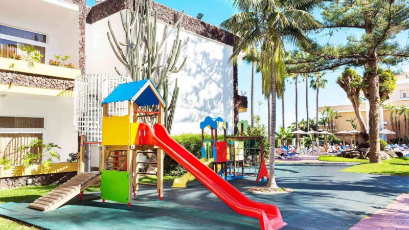 Tenerife utazás Blue Sea Puerto Resort