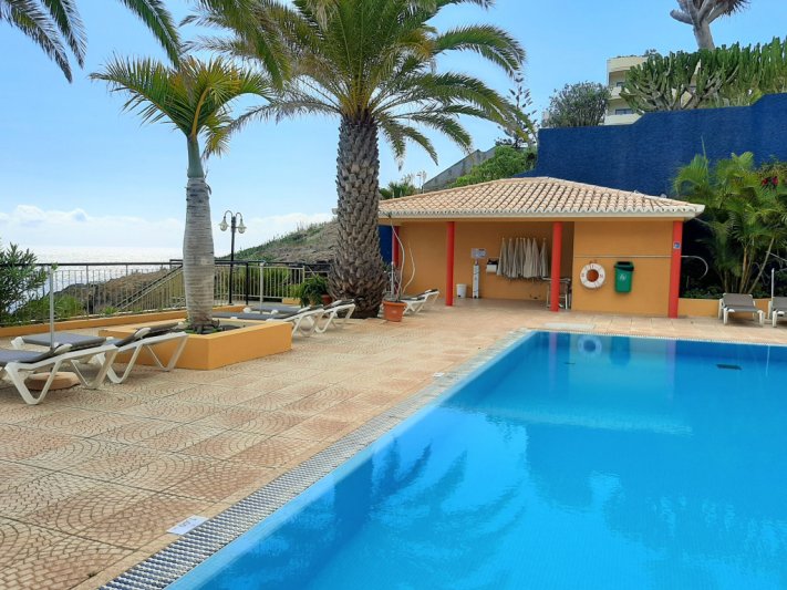 Cais Da Oliveira Madeira