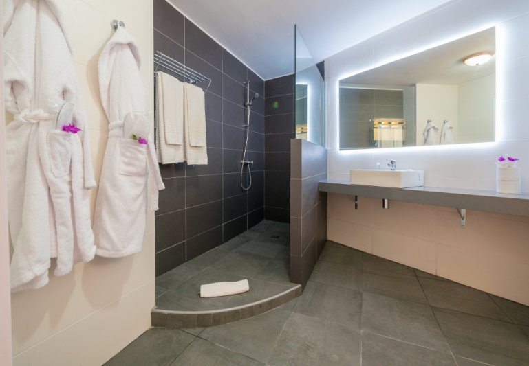Checkin Bungalows Atlantida Tenerife Los Cristianos
