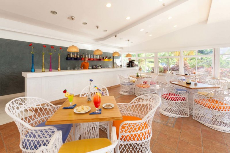 Tenerife Los Cristianos utazás Checkin Bungalows Atlantida