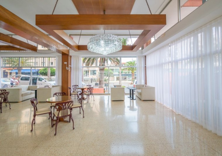 Tenerife Puerto de la Cruz utazás Checkin Concordia Playa