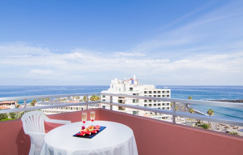 Tenerife Puerto de la Cruz utazás Checkin Concordia Playa