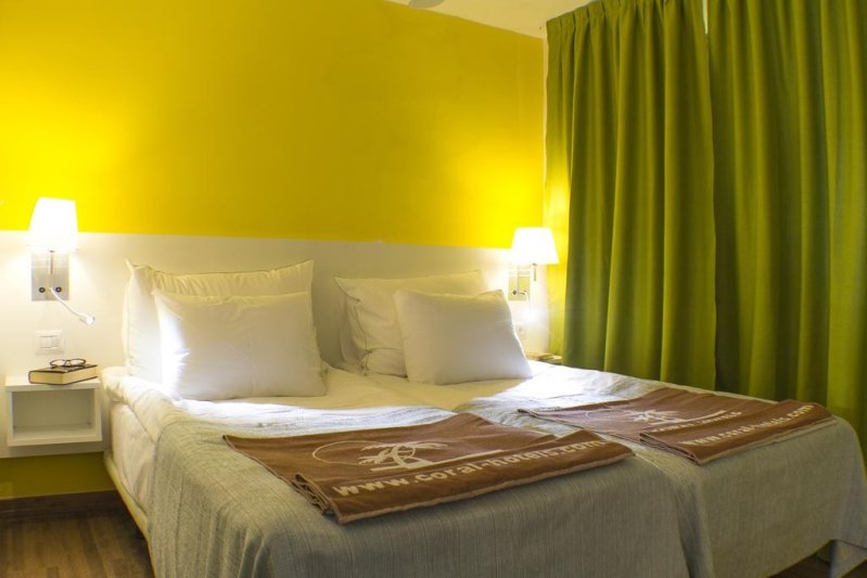 Tenerife Playa de las Americas utazás Coral California