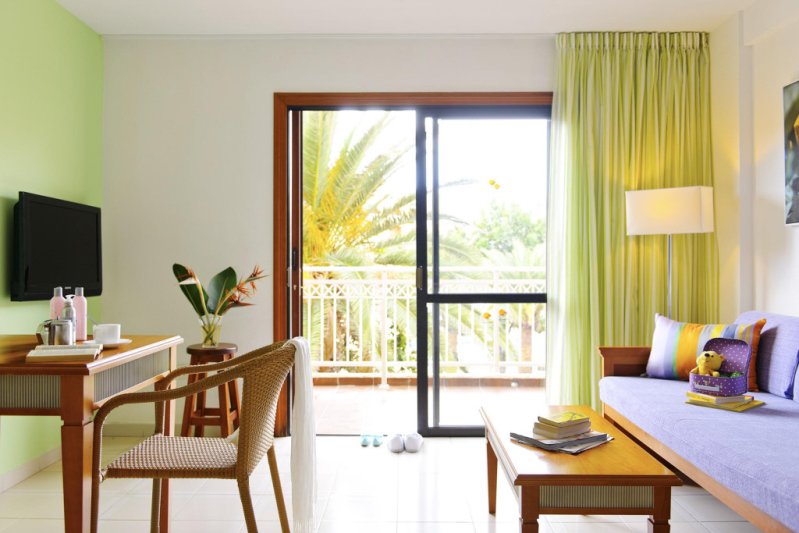 Tenerife Playa de las Americas utazás Coral Compostela Beach