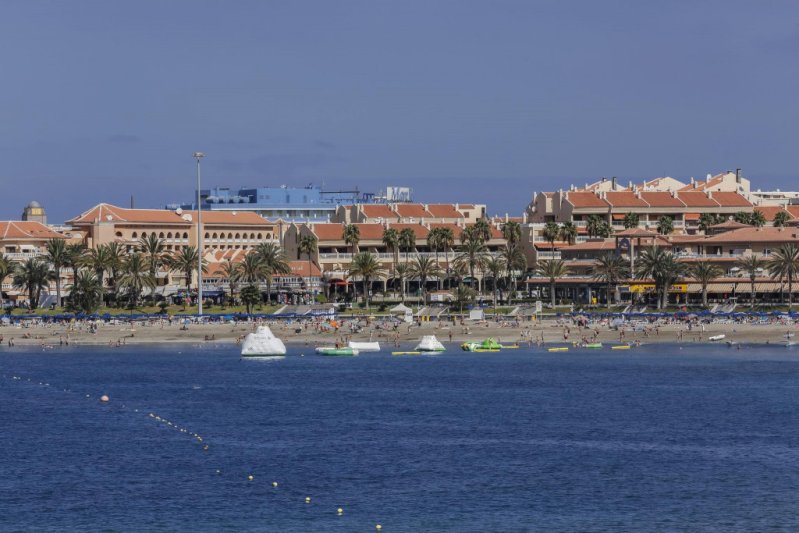 Tenerife Playa de las Americas utazás Coral Compostela Beach