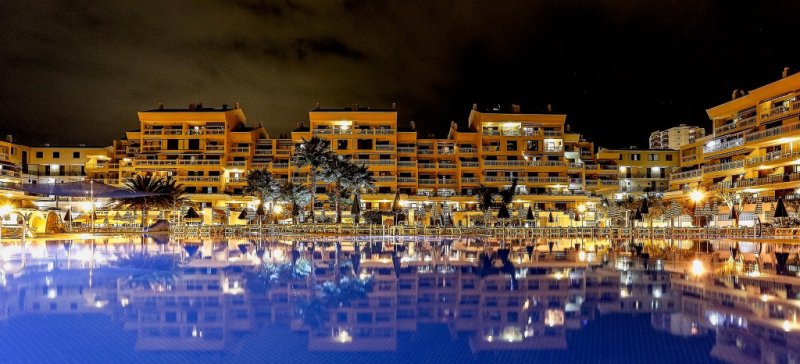 Tenerife Playa de las Americas utazás Coral Compostela Beach