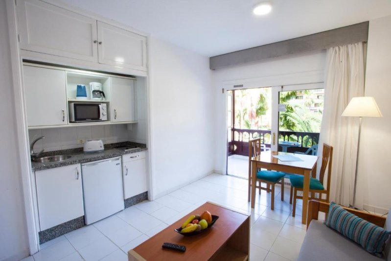 Tenerife Puerto de la Cruz utazás Coral Teide Mar