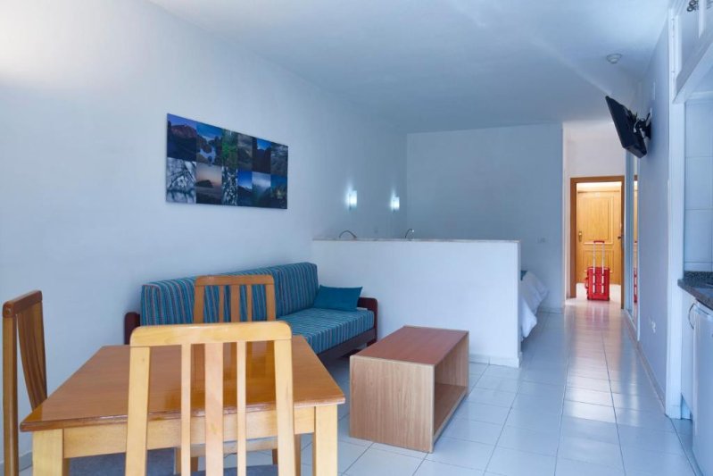 Tenerife Puerto de la Cruz utazás Coral Teide Mar