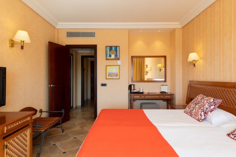 Gran Canaria Puerto de Mogan utazás Cordial Mogan Playa