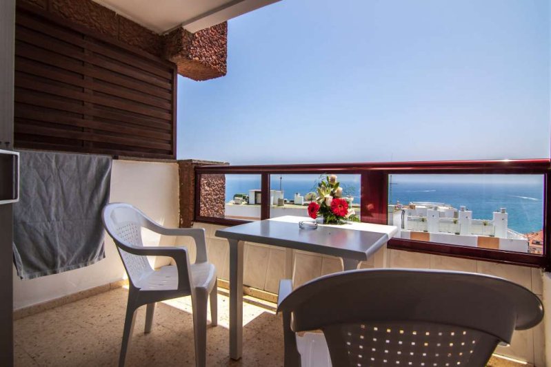 Gran Canaria Playa del Inglés utazás Corona Roja