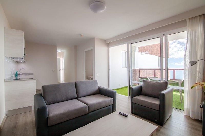 Gran Canaria Playa del Inglés utazás Corona Roja