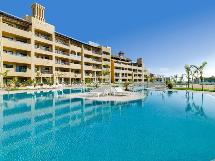 Tenerife Costa Adeje utazás GF Victoria