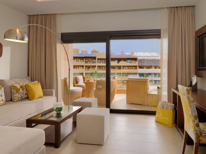 Tenerife Costa Adeje utazás GF Victoria