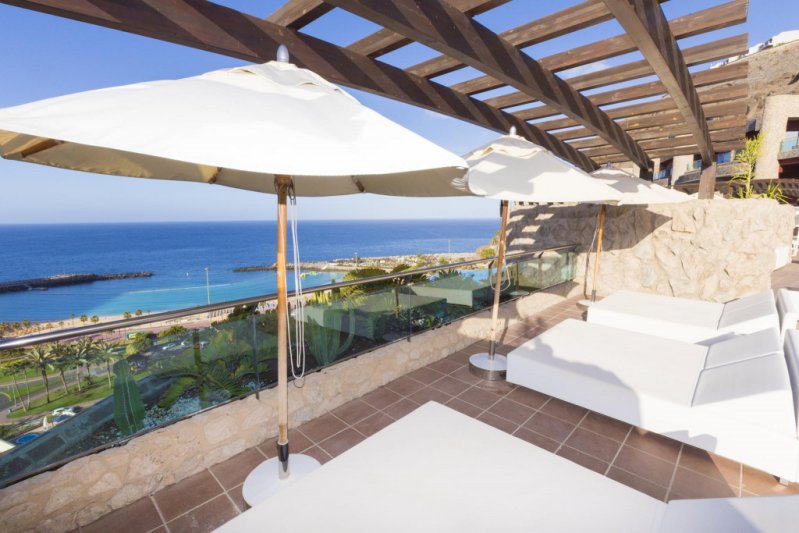 Gran Canaria Playa de Amadores utazás Gloria Palace Royal Hotel