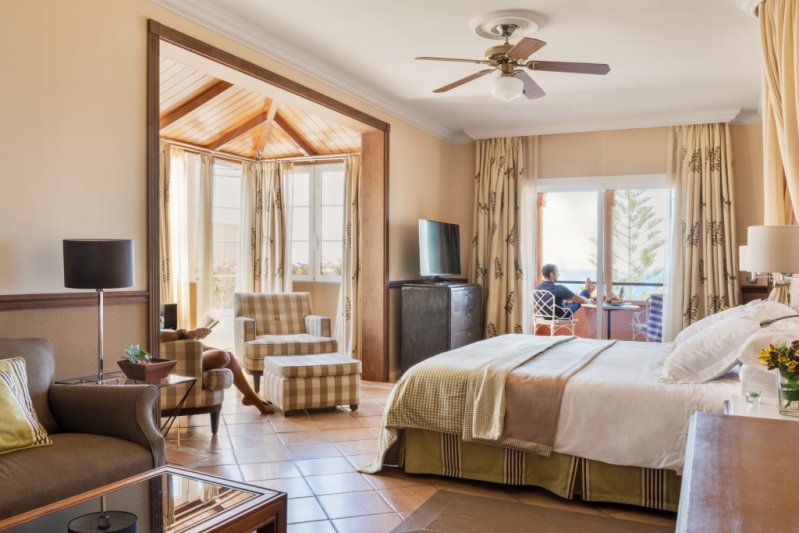 Tenerife utazás Gran Hotel Bahia Del Duque