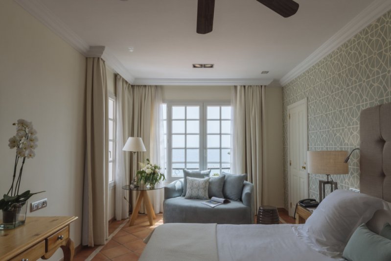 Tenerife utazás Gran Hotel Bahia Del Duque