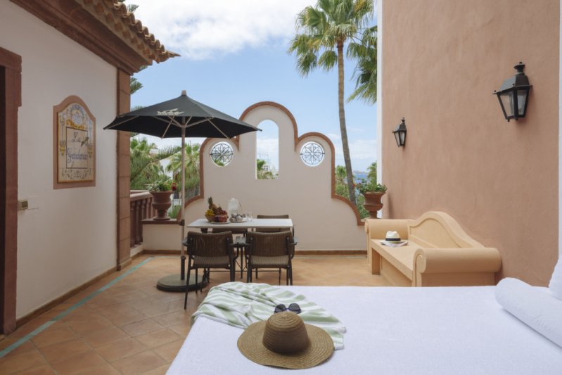 Tenerife utazás Gran Hotel Bahia Del Duque