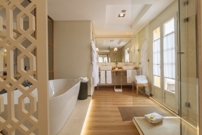 Tenerife utazás Gran Hotel Bahia Del Duque