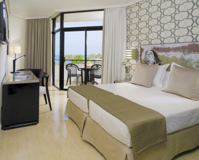 Tenerife Playa de las Americas utazás H10 Conquistador