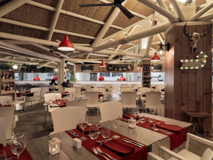 Tenerife Playa de las Americas utazás H10 Conquistador