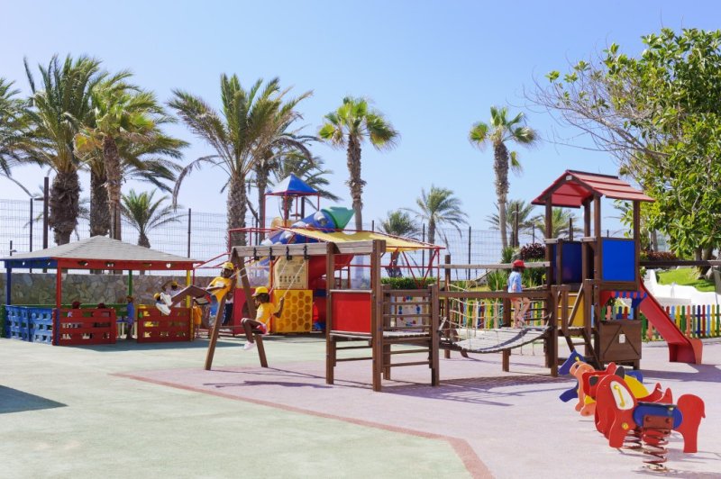 Tenerife Playa de las Americas utazás H10 Conquistador