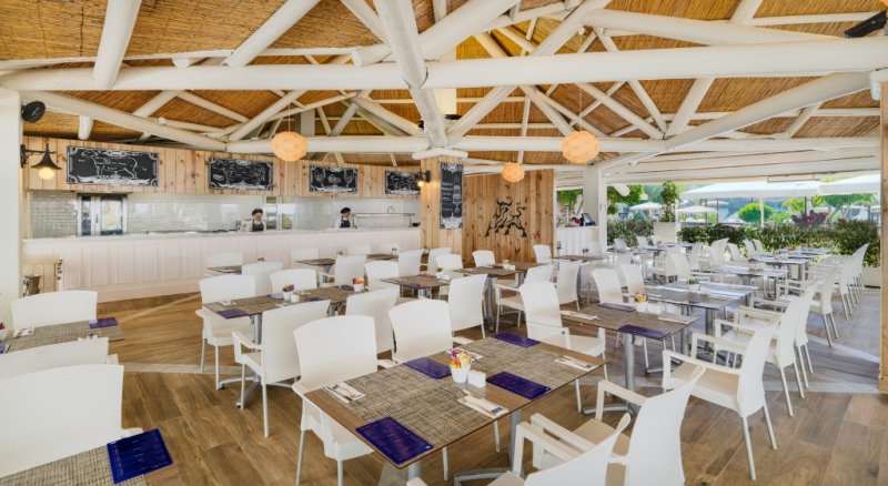 Tenerife Playa de las Americas utazás H10 Conquistador