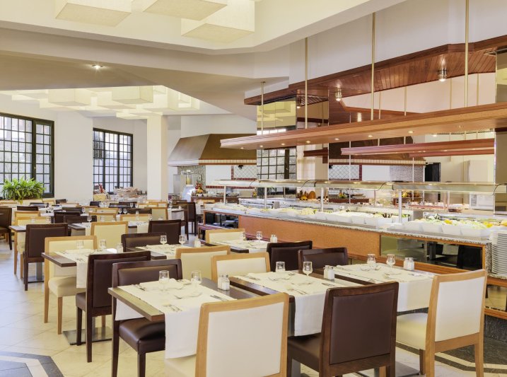 Tenerife Playa de las Americas utazás H10 Las Palmeras