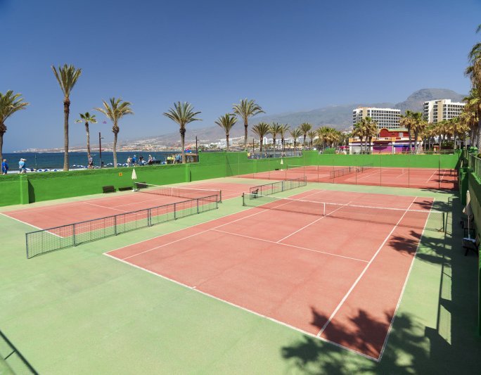 Tenerife Playa de las Americas utazás H10 Las Palmeras