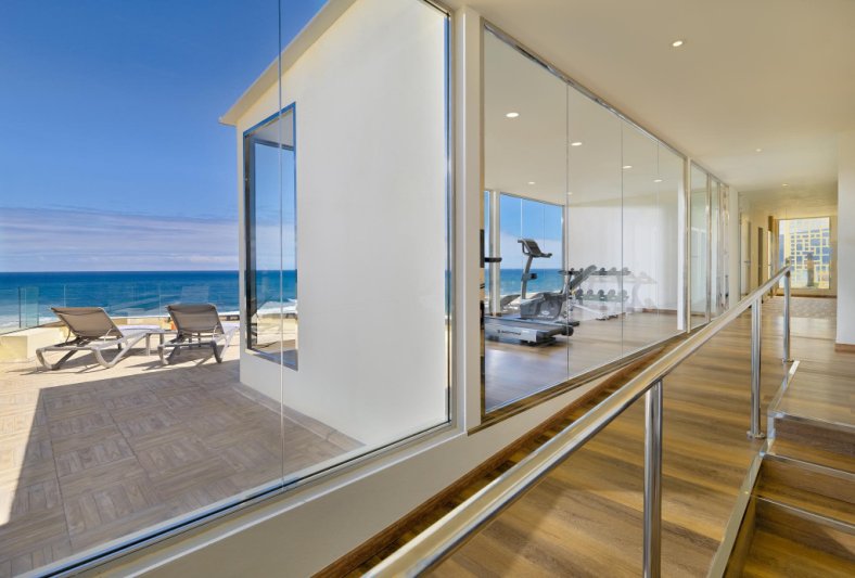 Tenerife Puerto de La Cruz utazás H10 Tenerife Playa