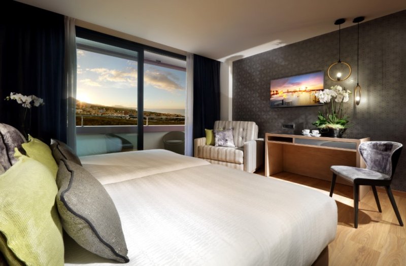 Tenerife Playa Paraiso utazás Hard Rock Hotel Tenerife