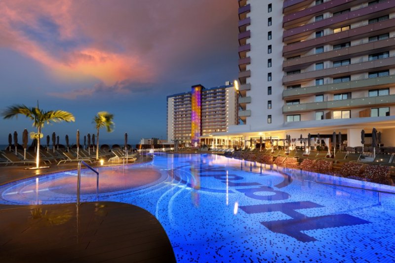 Tenerife Playa Paraiso utazás Hard Rock Hotel Tenerife