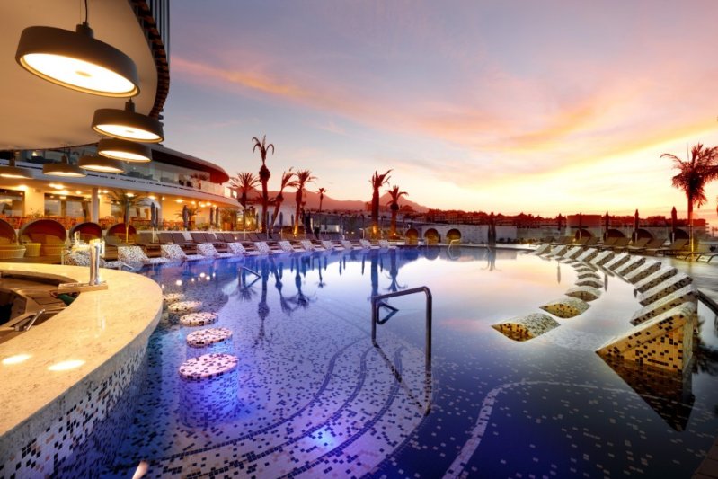 Tenerife Playa Paraiso utazás Hard Rock Hotel Tenerife