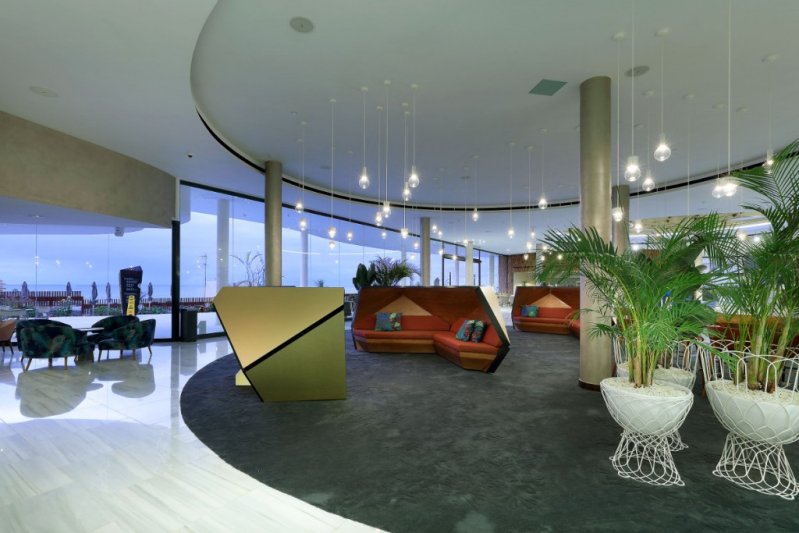 Tenerife Playa Paraiso utazás Hard Rock Hotel Tenerife