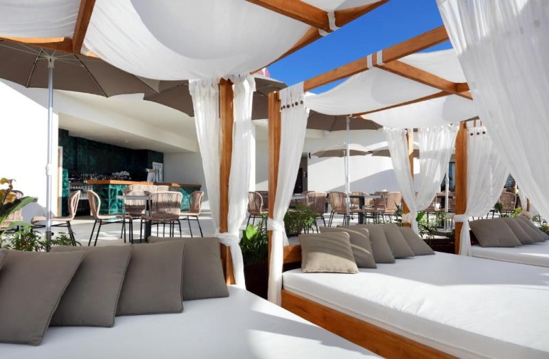 Tenerife Playa Paraiso utazás Hard Rock Hotel Tenerife