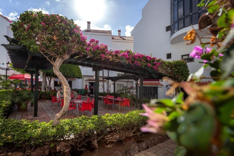 Tenerife Los Cristianos utazás HG Cristian Sur