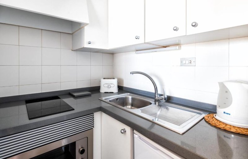 Tenerife Los Cristianos utazás HG Tenerife Sur