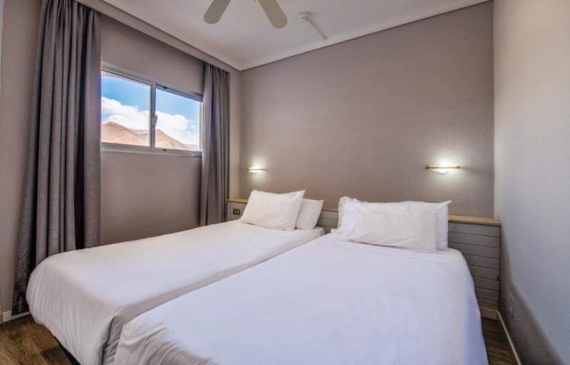 HG Tenerife Sur Tenerife Los Cristianos