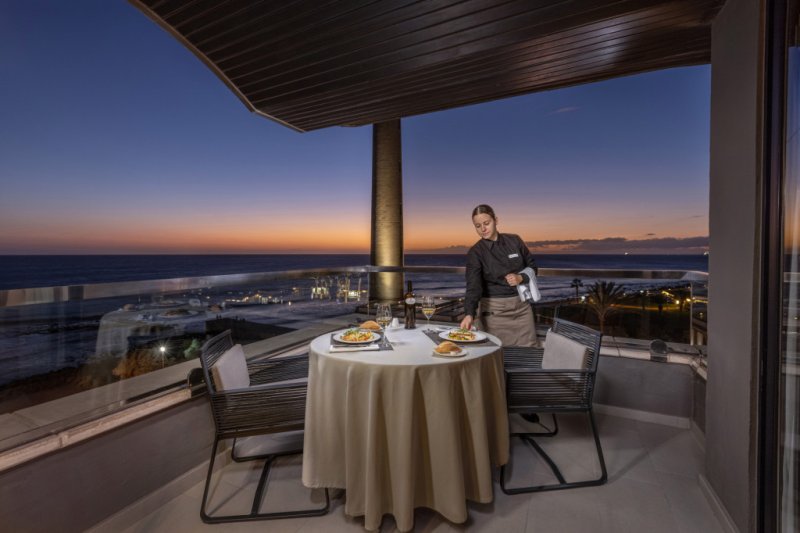 Gran Canaria Maspalomas utazás Hotel Faro, a Lopesan Collection Hotel