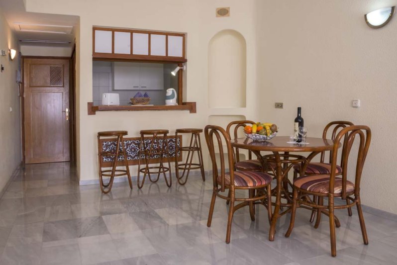 Tenerife utazás Hovima Atlantis