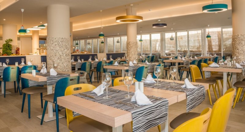 Hovima La Pinta Beachfront Family Hotel Tenerife Costa Adeje