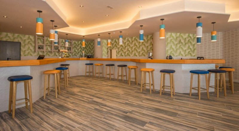 Tenerife Costa Adeje utazás Hovima La Pinta Beachfront Family Hotel