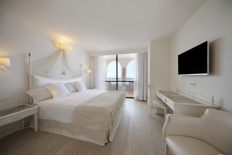 Tenerife Costa Adeje utazás Iberostar Selection Anthelia