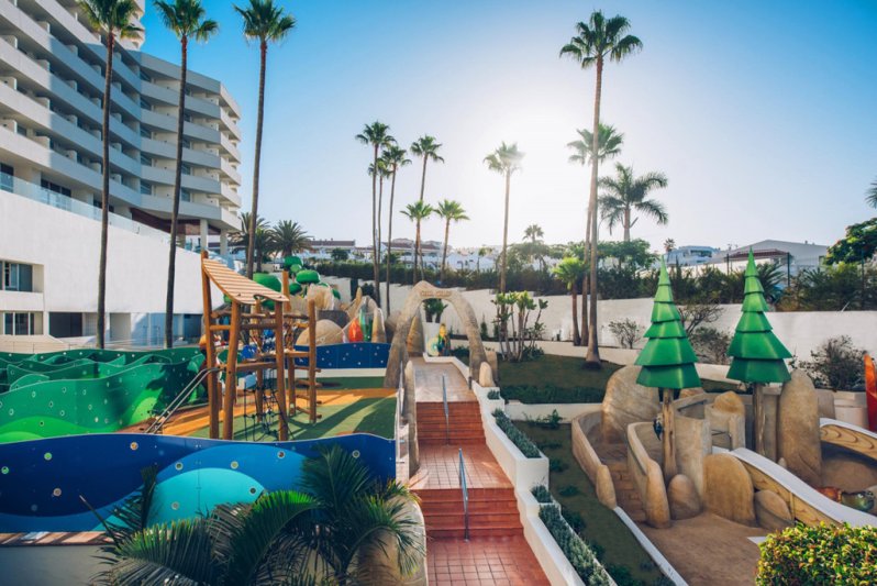 Tenerife utazás Iberostar Waves Bouganville Playa