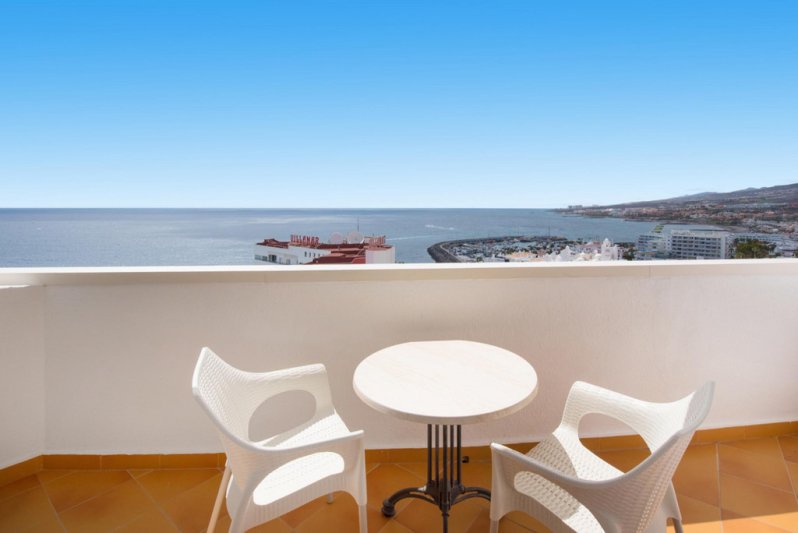 Tenerife utazás Iberostar Waves Bouganville Playa